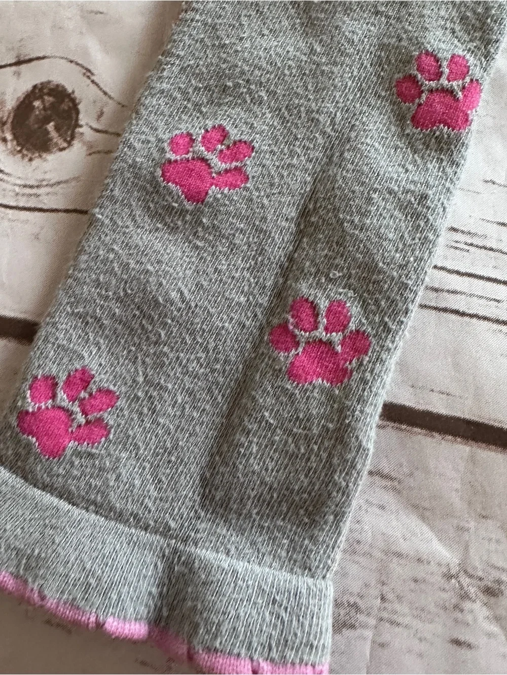 Izzy & Owie gray & pink cat leggings